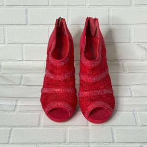 Polo Club Red Lace Peep-Toe Heels